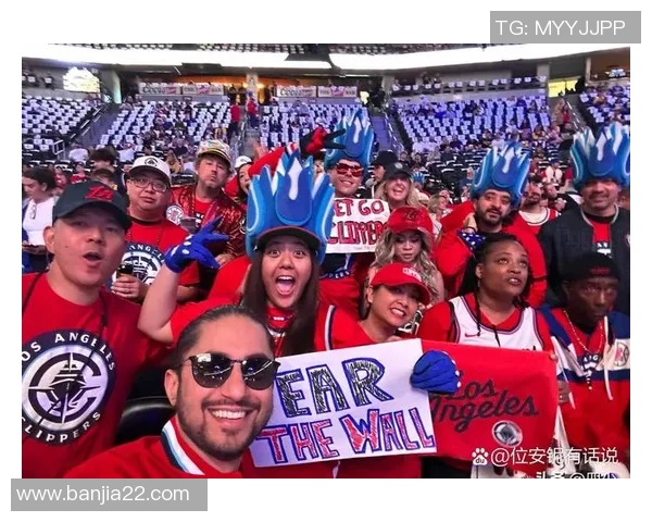 球星化身老将挑战极限 足球界新风潮引爆全场 球星化身老将挑战极限 足球界新风潮引爆全场